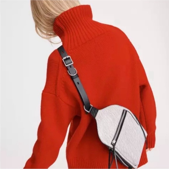 Rag & Bone Elliot Bagpack Slingbag Unisex Rare EUC - Picture 5 of 7